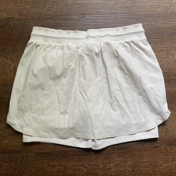 ATHLETA Trekkie North Skort SPF hiking active shorts size 10 magnolia white EUC - Picture 12 of 15